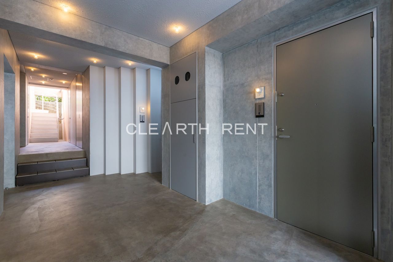 アスタルテ上原2階 エントランス