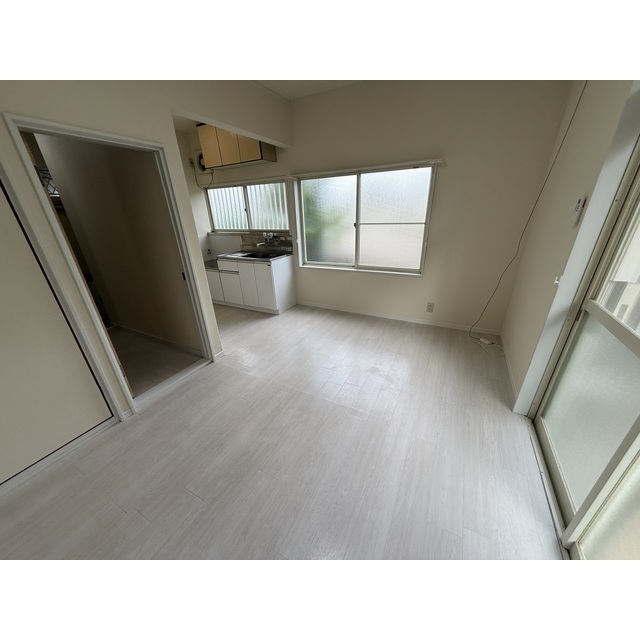 カーサベルテ リビング