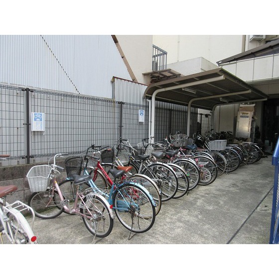 宮崎ビル0806号室 駐輪場