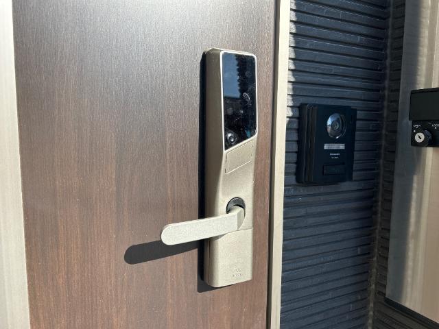 ウィズダム　コート202号室 電子キー