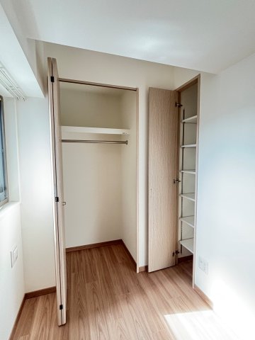 ＬＡＳＡ大崎Ⅴ0402号室 収納