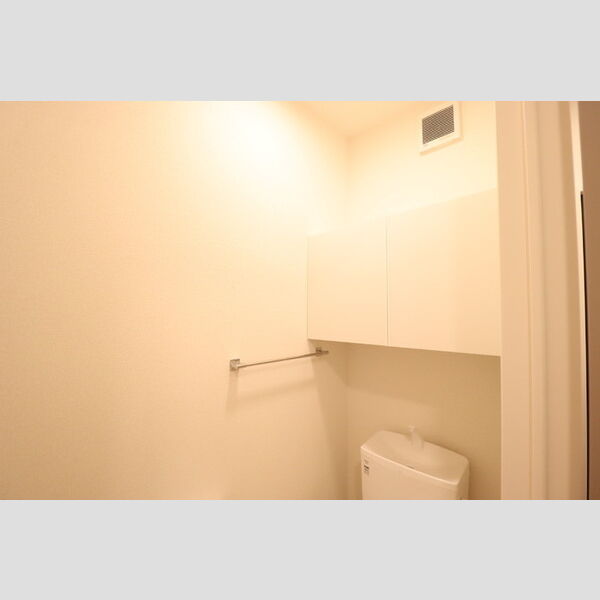 ボア・フォレット102号室 トイレ　棚