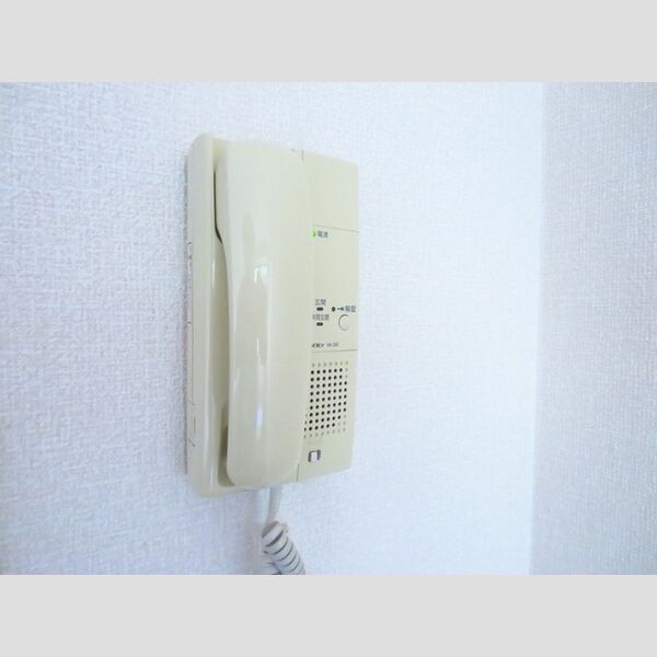 レジェンドアビタシオン207号室 インターホン