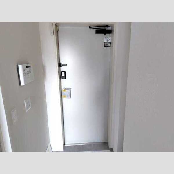 D-residence稲城206号室 玄関