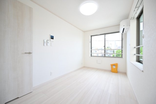 エマノンフラット扇大橋2階 部屋その他