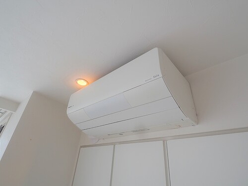 オープンレジデンシア南青山ウエストテラス 全居室エアコン設備あり