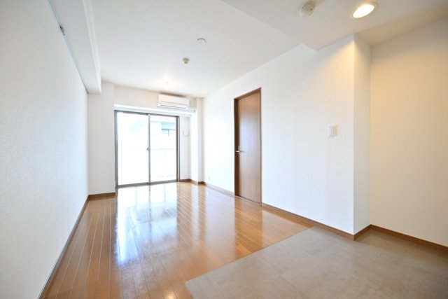 リーデンスタワー リビング