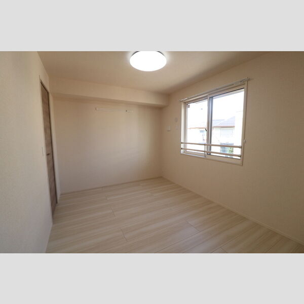 SAIGA203号室 洋室