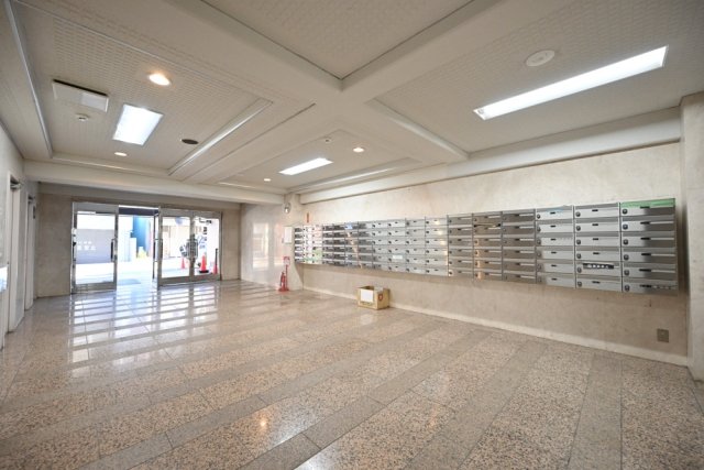 ピュアシティ横浜 エントランス