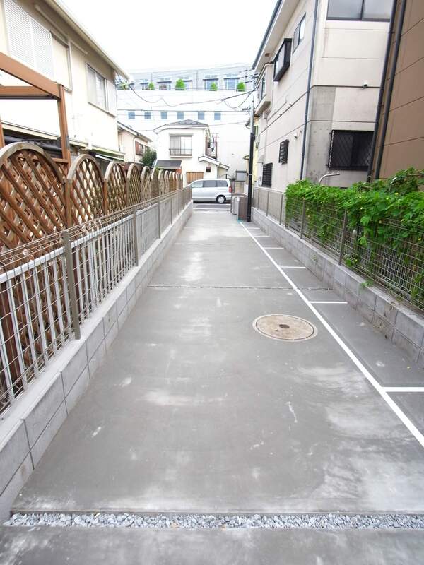 リブリ・八王子1階 エントランス