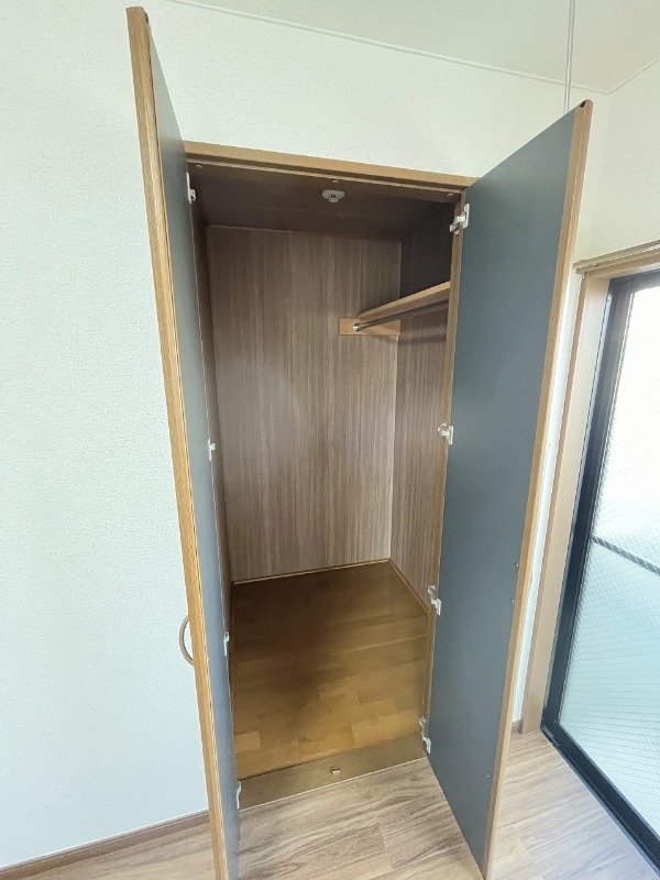 エストールⅡ2階 収納