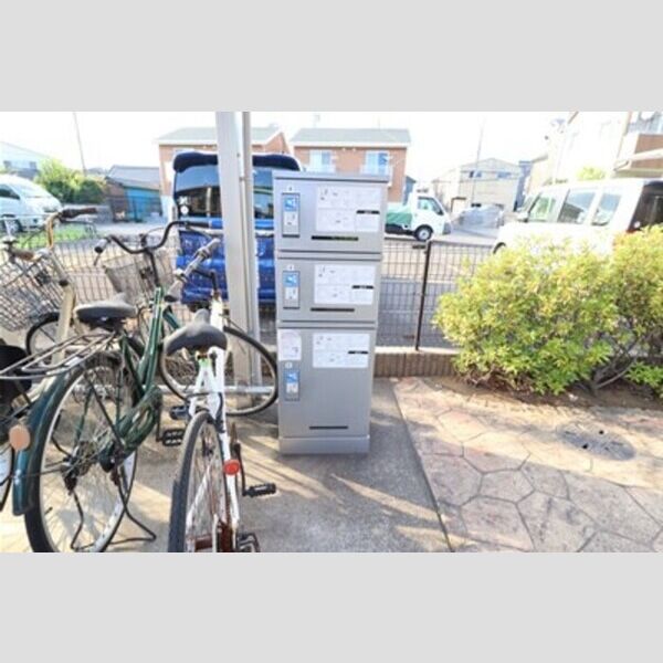 グリーンヴィラ カラビナ　RR202号室 宅配ボックス