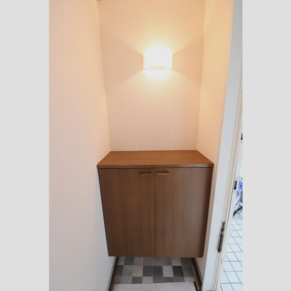 ドミールエム 玄関♪