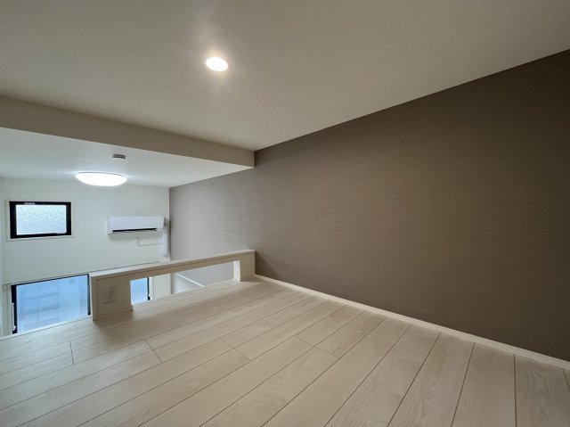 ソレイユテラス東十条0205号室 リビング