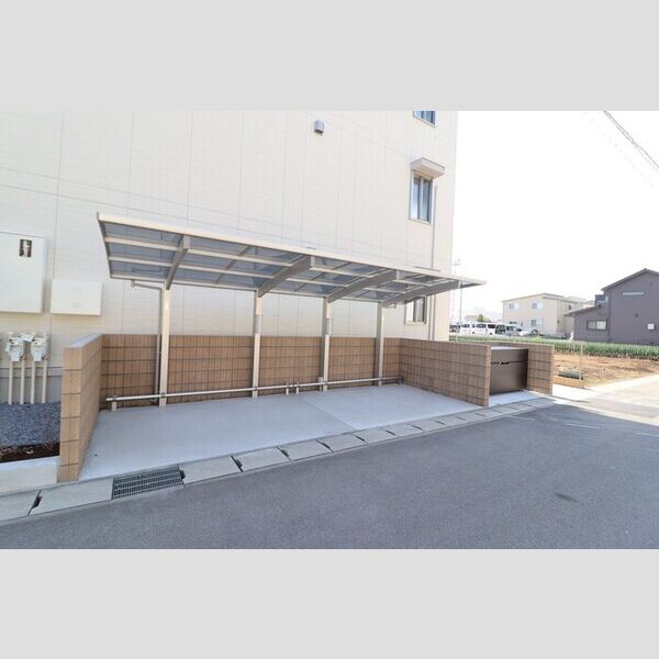 カンパーナ 駐輪場