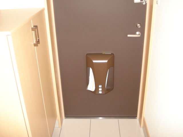 シダーパルク白幡 玄関