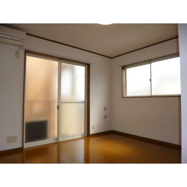 アムール 宮寿 リビング