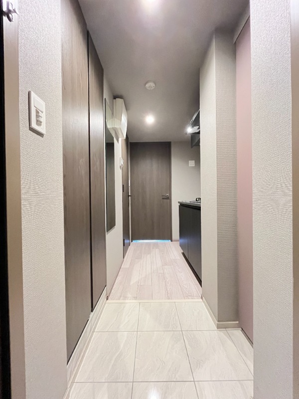 ラクラス南行徳 玄関