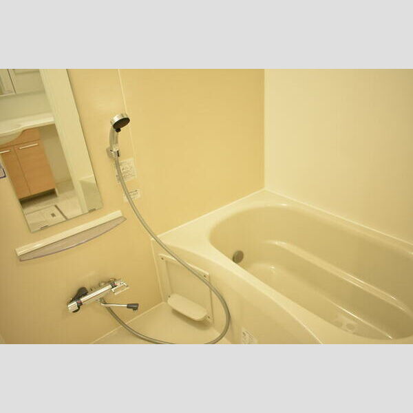 キャッスル西大宮 浴室換気乾燥機バスルーム