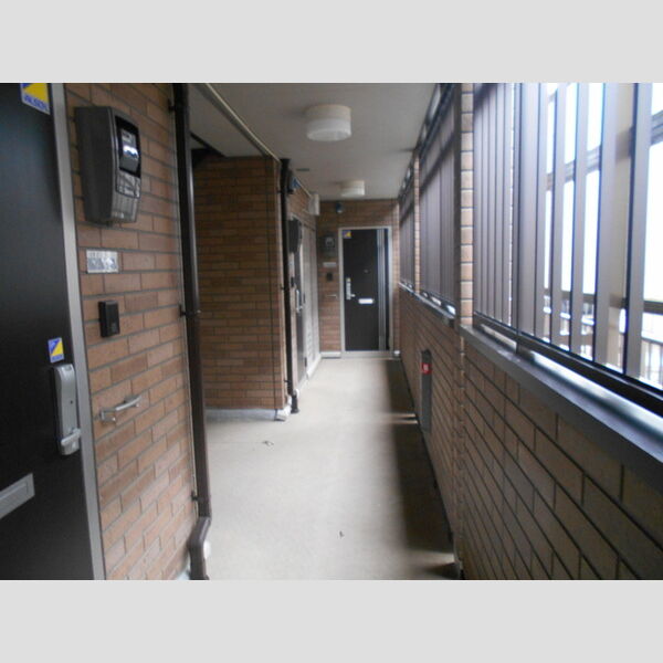 アミカ 一階共用廊下