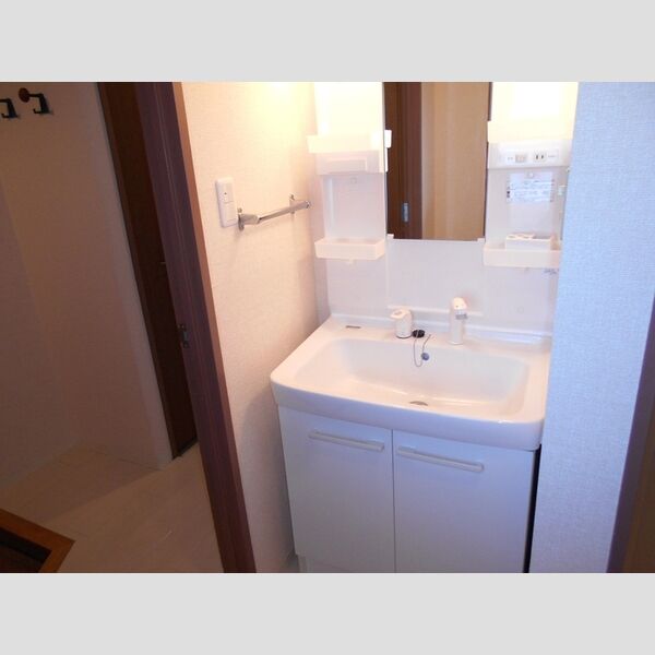 クレドール草加508号室 洗髪洗面化粧台