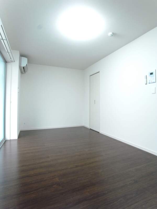 リブリ・GALAXY WOLF リビング