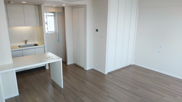 プラウドフラット三軒茶屋Ⅱ503号室 内観