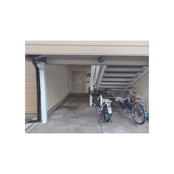 エステートピア鹿野 エントランス