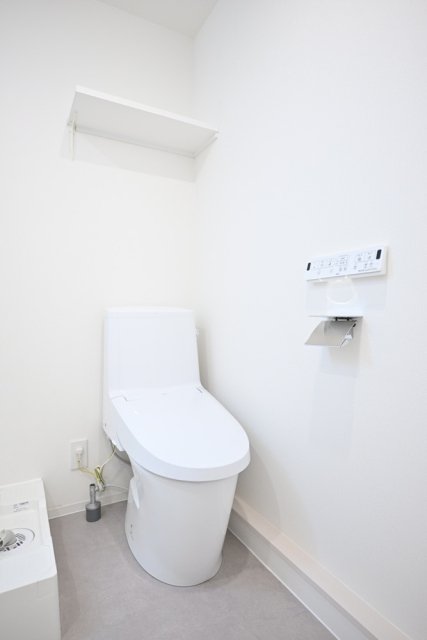 ＥＳ－Ｇｒａｎｄｅ文京白山1階 トイレ