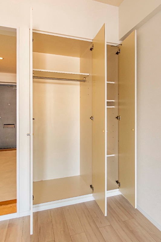 パーク・ノヴァ横浜・井土ケ谷9階 収納