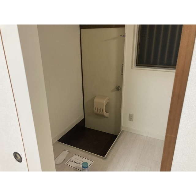 コーポフローレス202号室 玄関