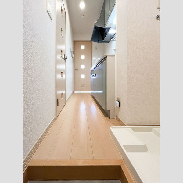 Parterre101号室 玄関