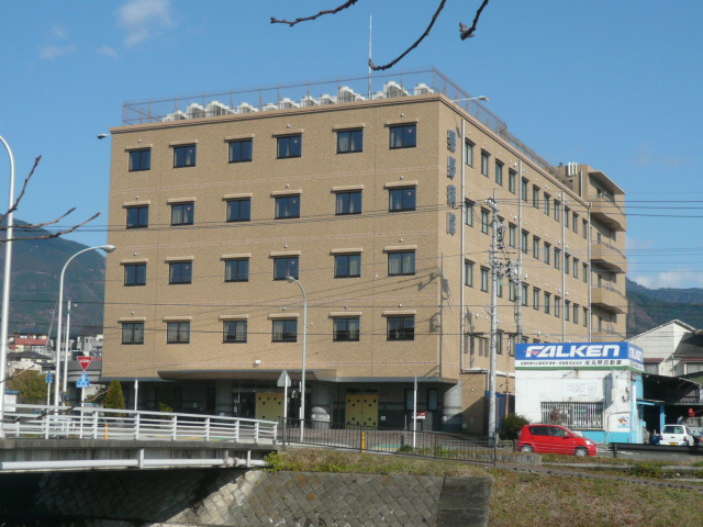 ドミール・ソレイユ 医療法人社団秦和会秦野病院まで2,266ｍ