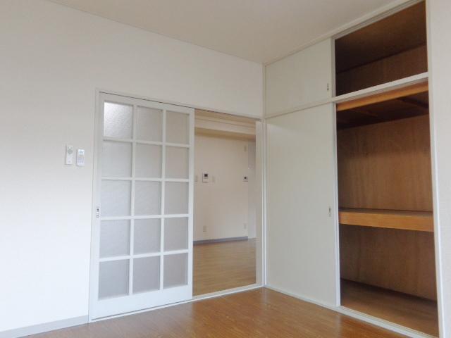 リバーサイドソシア306号室 洋室