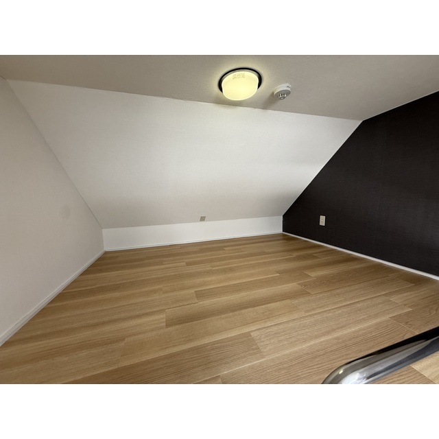 オリーブ208号室 内観