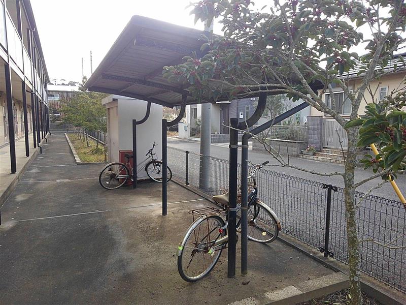 レオパレスヴィクトワール206号室 駐輪場完備