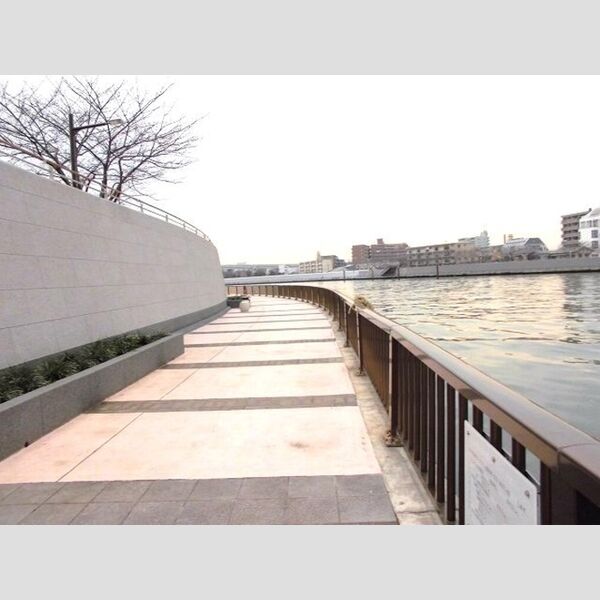 West Fiveーs 中川左岸緑道公園