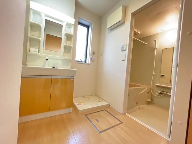 Lily Garden千城台（リリーガーデン千城台） 洗髪洗面化粧台