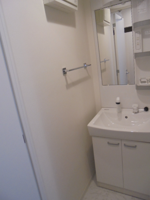 Ｗｅｓｔ　Ｆ．Ｙ． 洗面