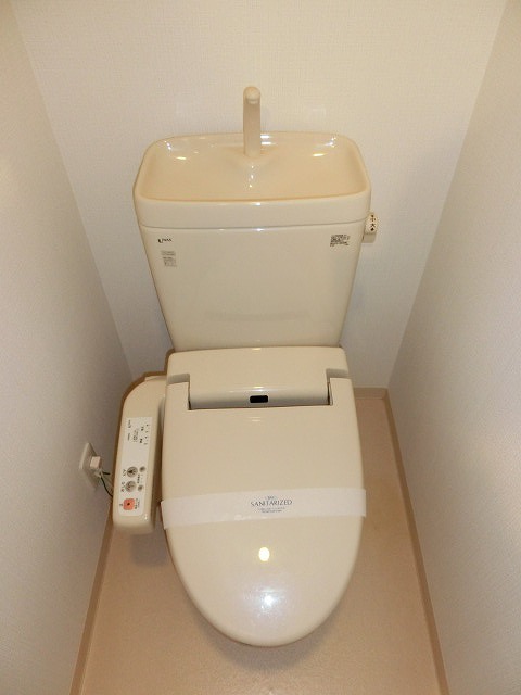 クレイシア北新宿 トイレ