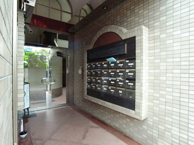 ネクサス巣鴨2階 ロビー