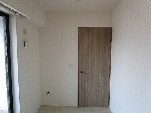 グレーシア調布7階 洋室（約4.2畳）