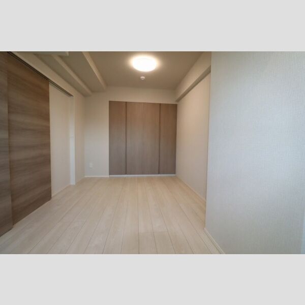 サンジョイアゼロ310号室 洋室