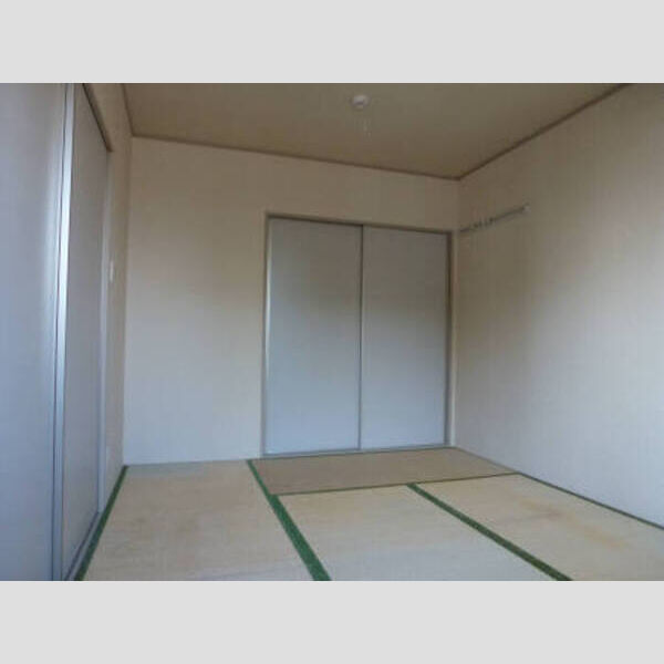 サニーレジデンス　Ⅱ Ⅱ101サニーレジデンス居室