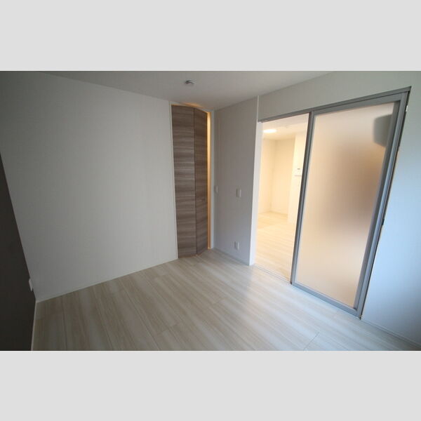 アヴァンス東日暮里203号室 洋室