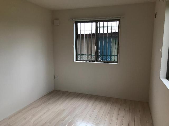 コンフォール 洋室