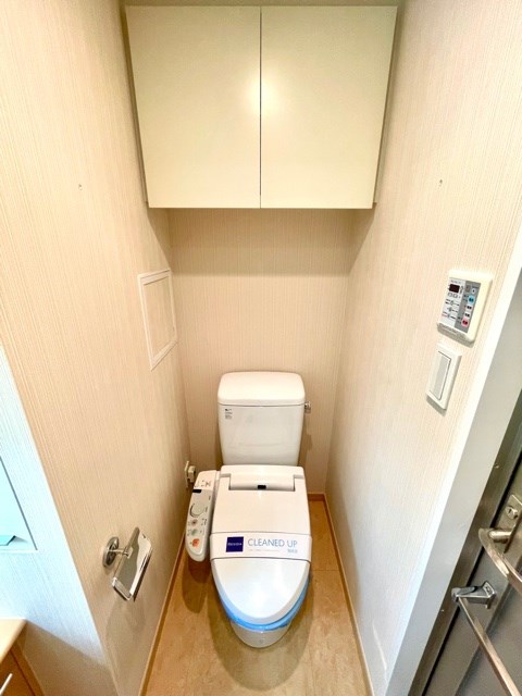 レジディア三軒茶屋4階 トイレ