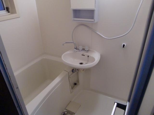 クレスト湘南1階 お風呂