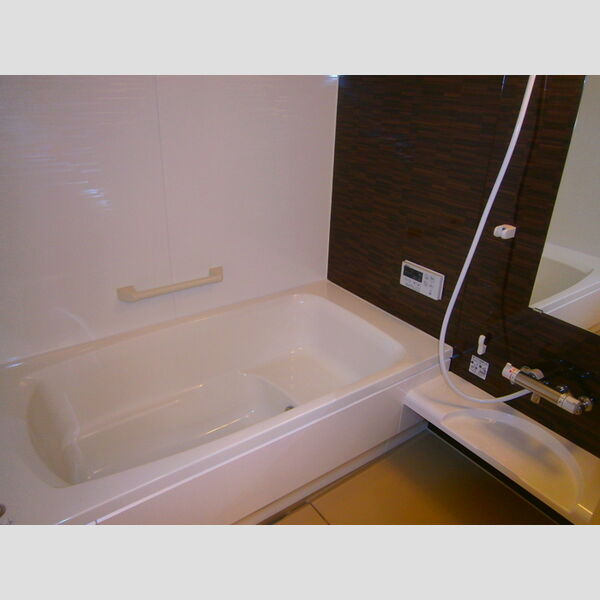 グラン・シャリオ203号室 お風呂