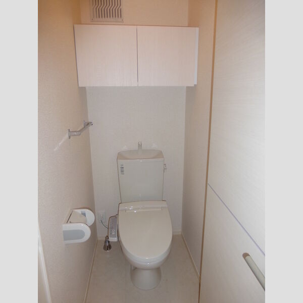 コリーヌオッツ 温水洗浄暖房便座